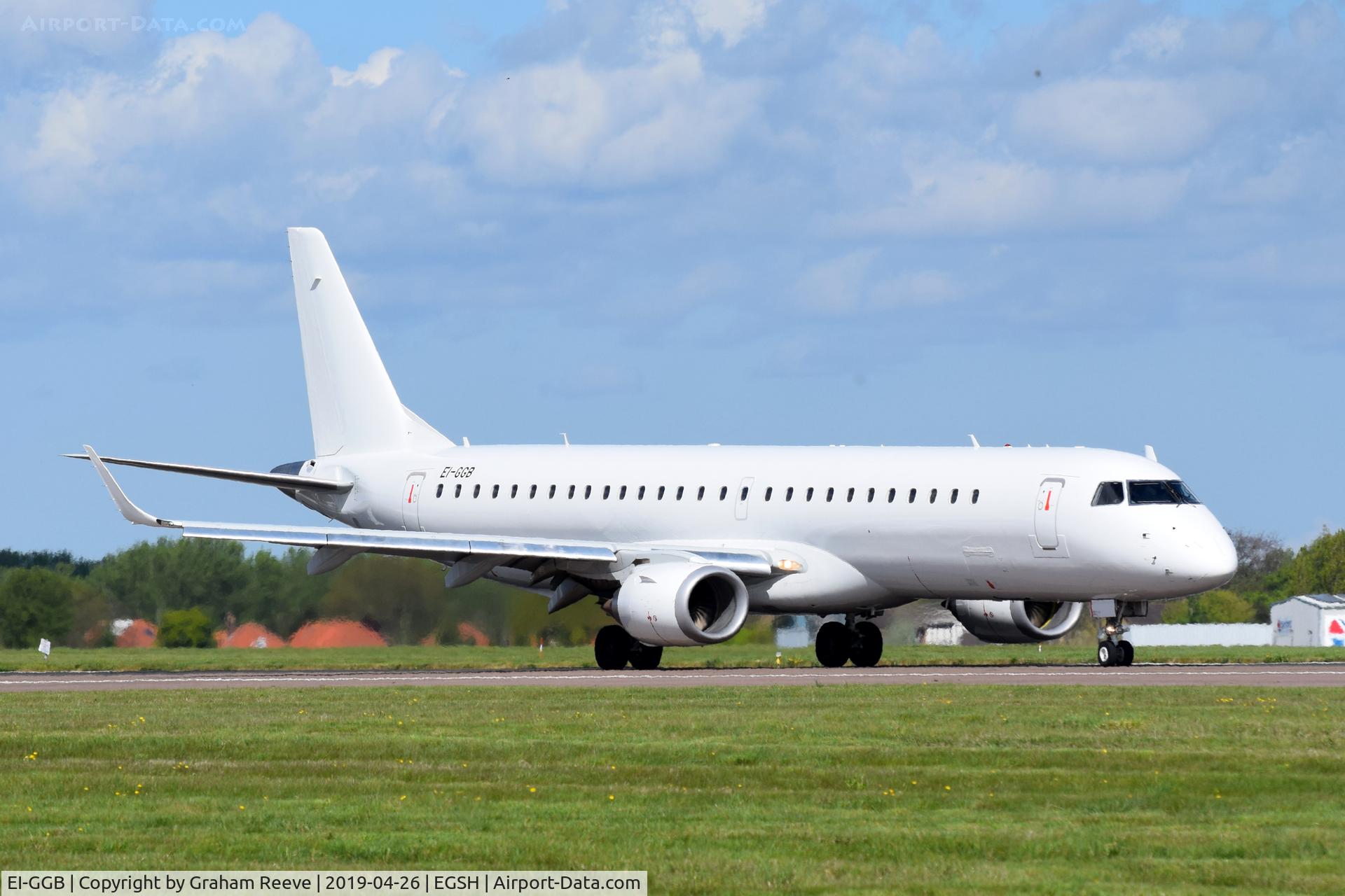EI-GGB, 2008 Embraer 195LR (ERJ-190-200LR) C/N 19000204, Departing from Norwich.