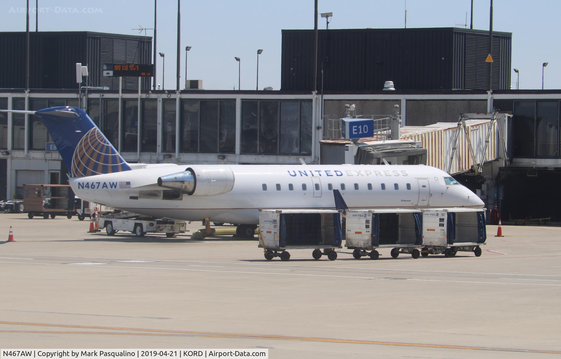 N467AW, Bombardier CRJ-200ER (CL-600-2B19) C/N 7900, CL-600-2B19