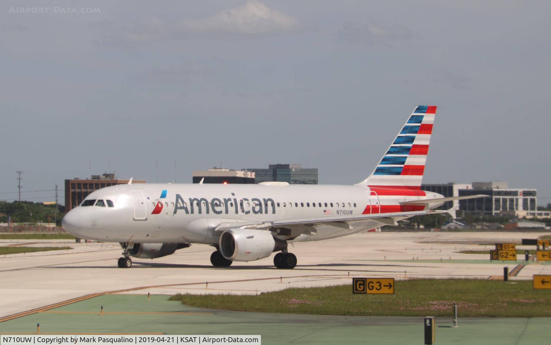 N710UW, 1999 Airbus A319-112 C/N 1019, Airbus A319-112