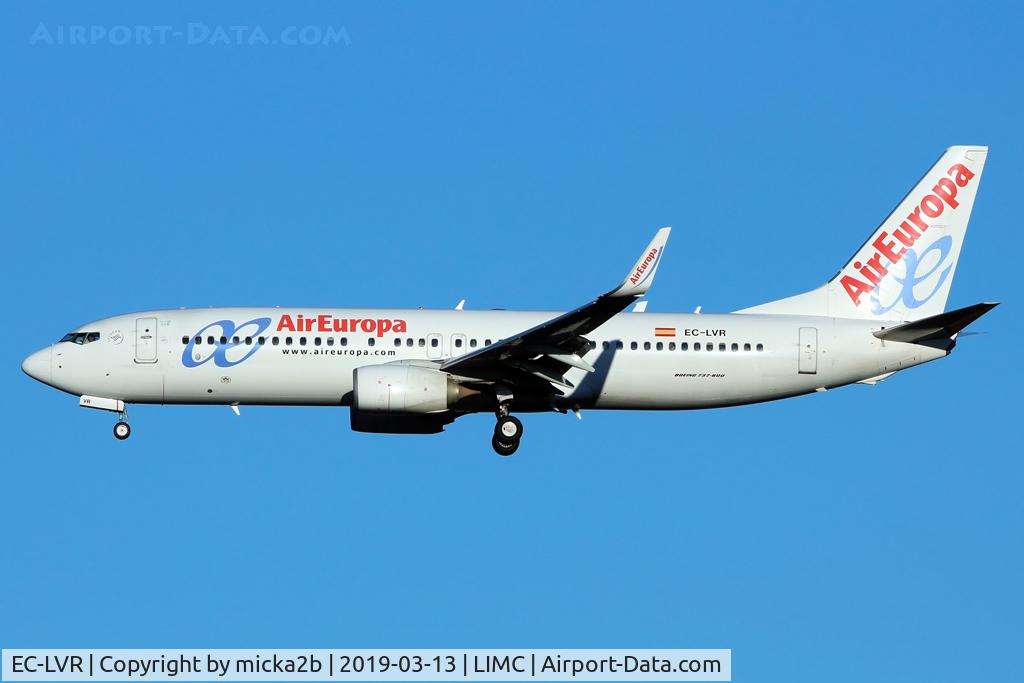 EC-LVR, 2013 Boeing 737-85P C/N 36593, Landing