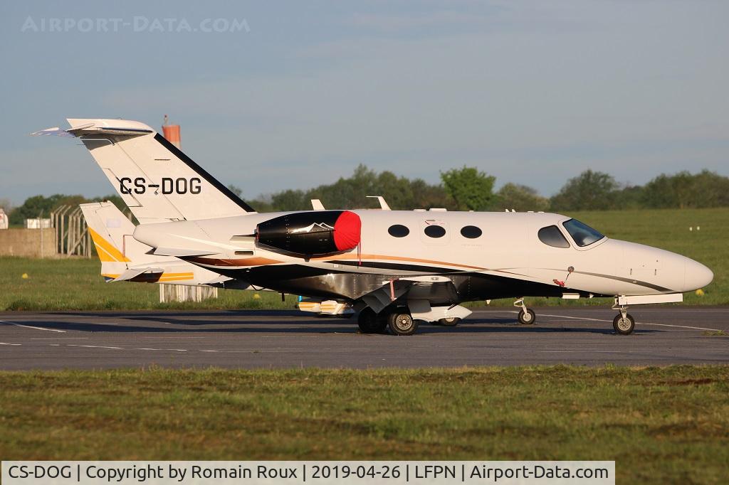CS-DOG, 2014 Cessna 510 Citation Mustang Citation Mustang C/N 510-0448, Parked