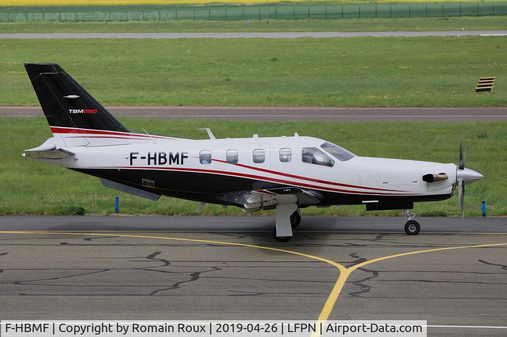 F-HBMF, 2013 Socata TBM-850 C/N 653, Taxiing