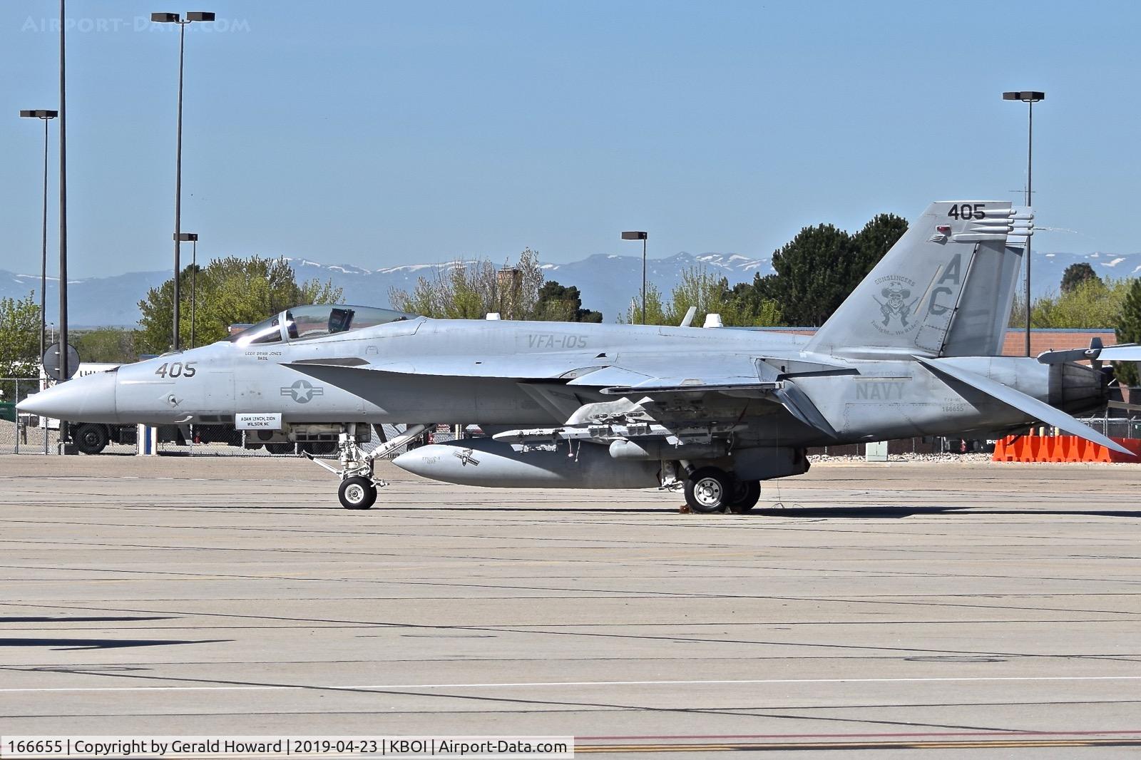 166655, Boeing F/A-18E Super Hornet C/N E118, VFA-105 