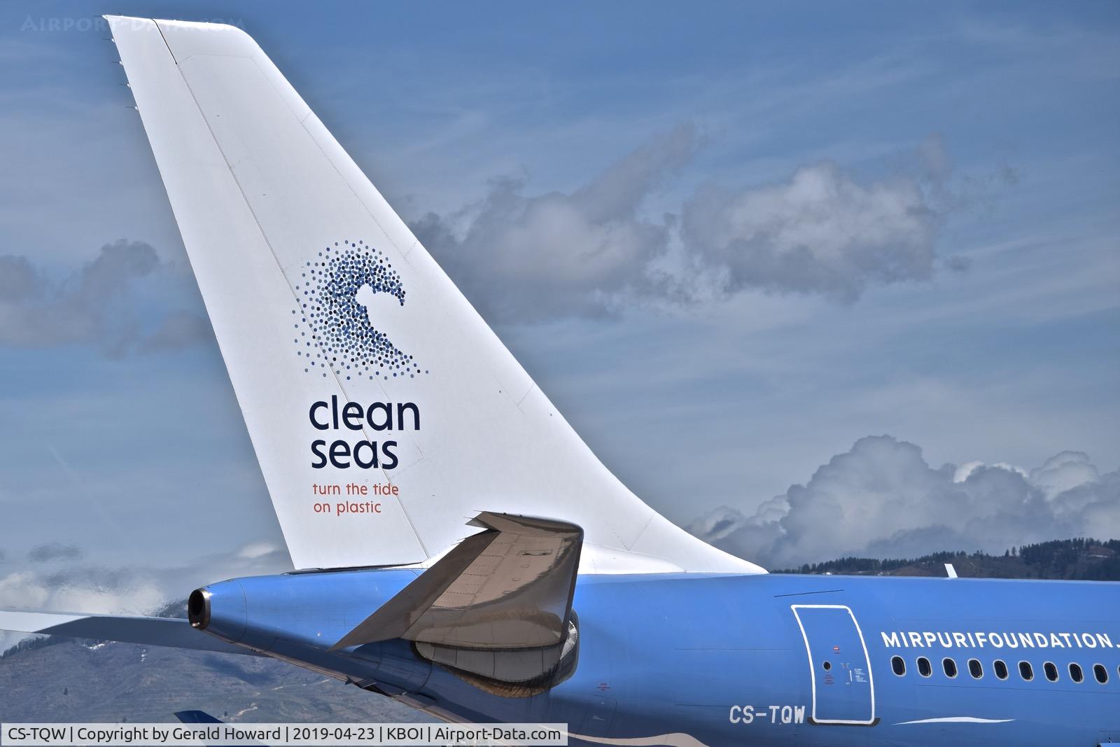 CS-TQW, 1999 Airbus A330-223 C/N 262, Tail photo.