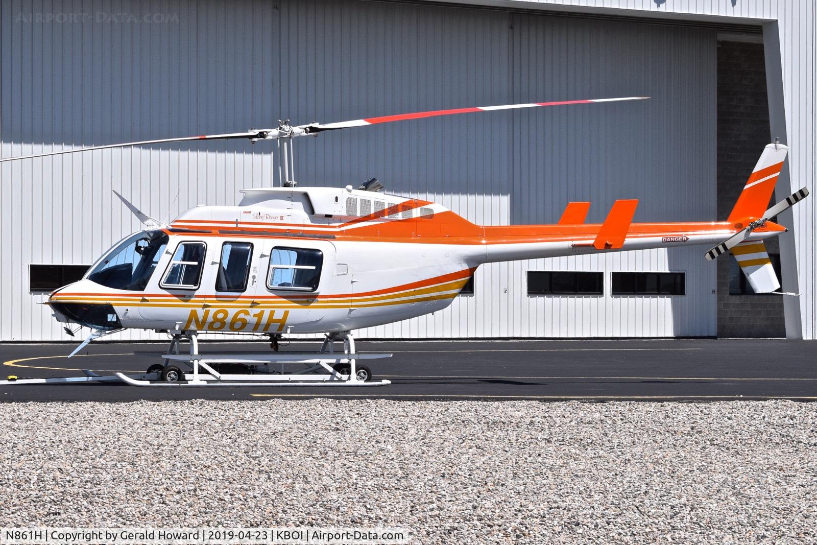 N861H, 1989 Bell 206L-3 LongRanger III LongRanger III C/N 51277, Parked on the north GA ramp.