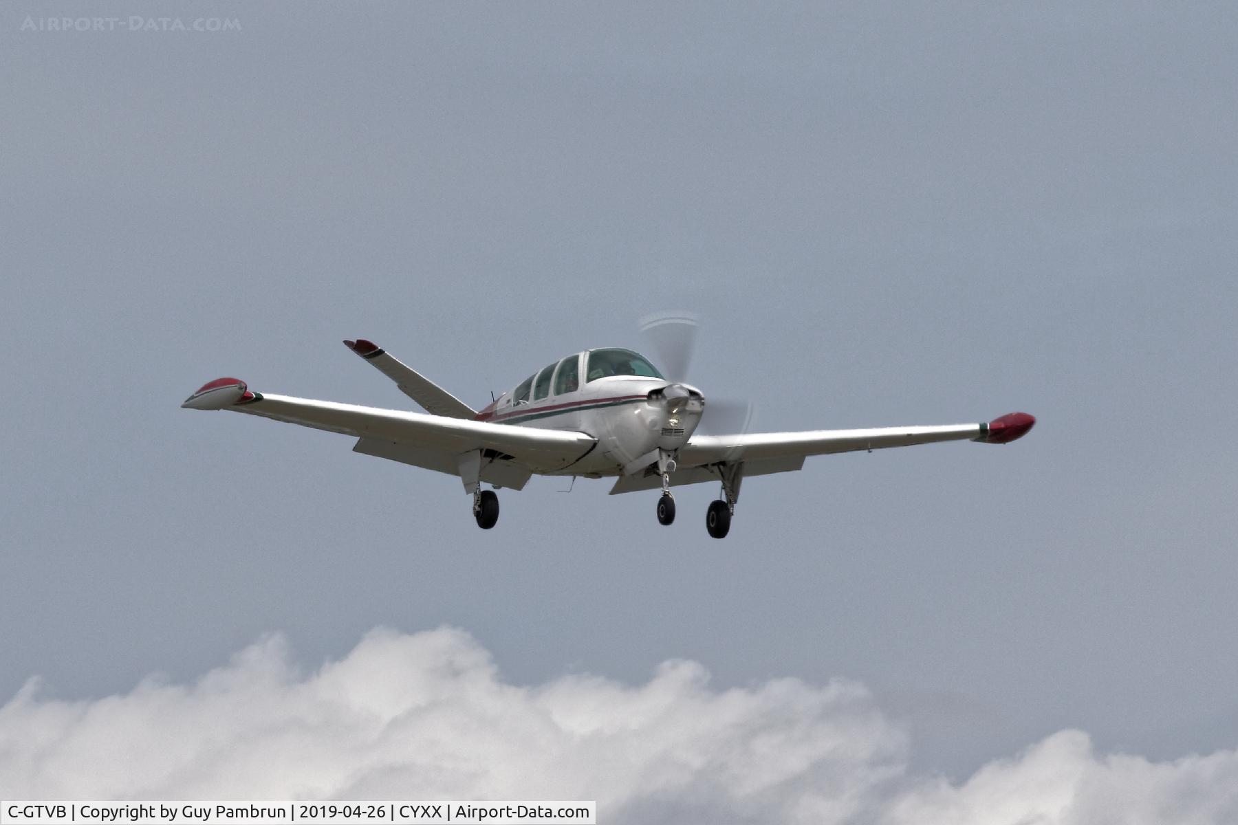 C-GTVB, 1973 Beech V35B Bonanza C/N D-9481, Landing