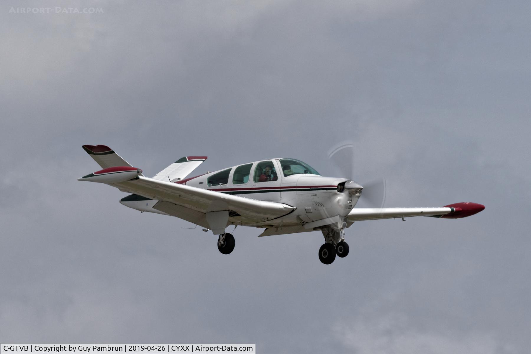 C-GTVB, 1973 Beech V35B Bonanza C/N D-9481, Landing