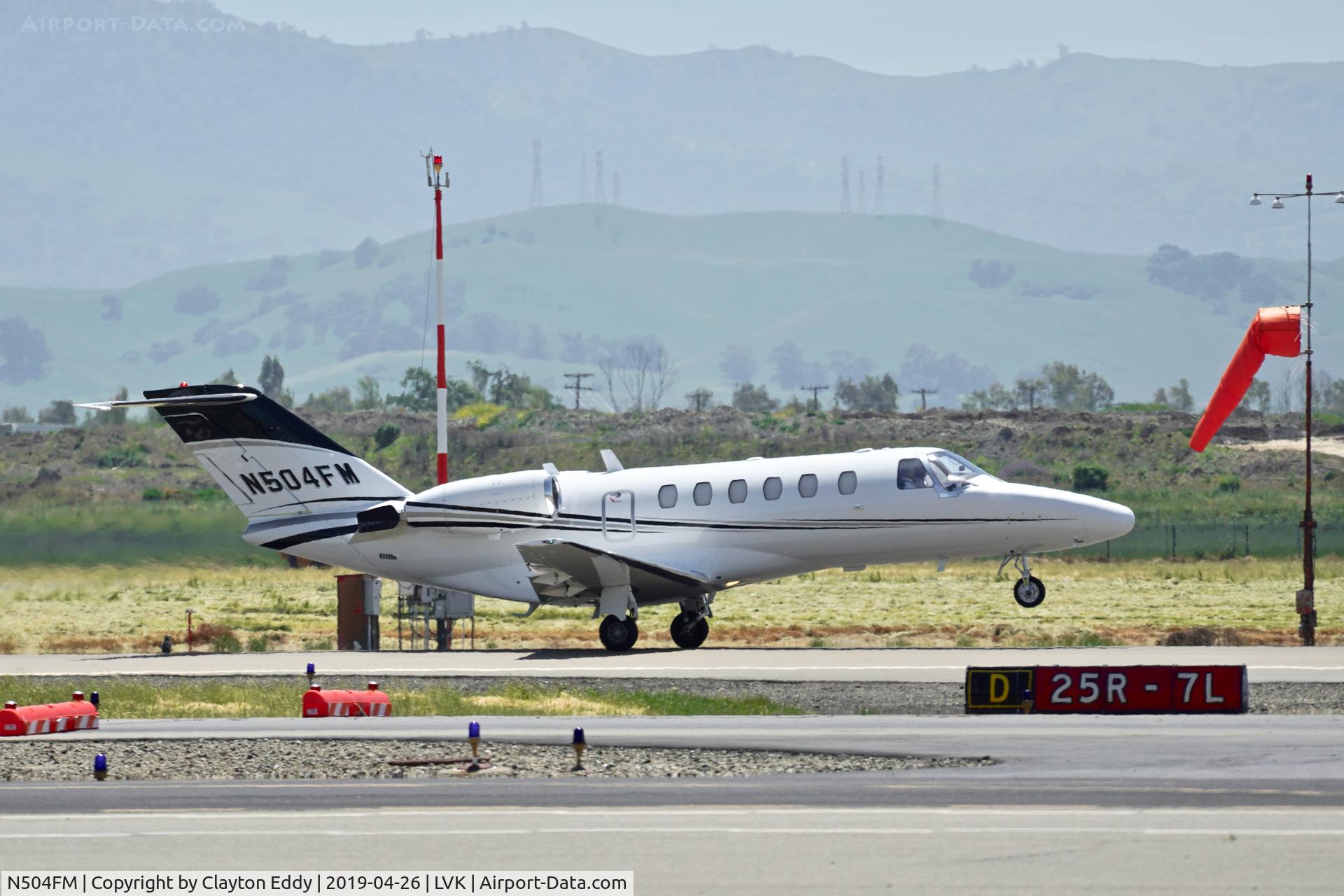N504FM, 2002 Cessna 525A CitationJet CJ2 C/N 525A-0099, Livermore Airport California 2019.