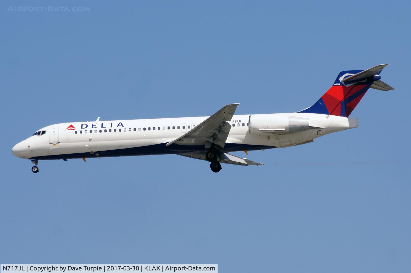 N717JL, 2002 Boeing 717-200 C/N 55042, No comment.