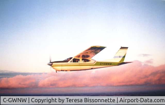 C-GWNW, 1975 Cessna 177RG Cardinal C/N 177RG0695, Formerly N2781V. Imported to Canada 1996 and changed to C-GWNW