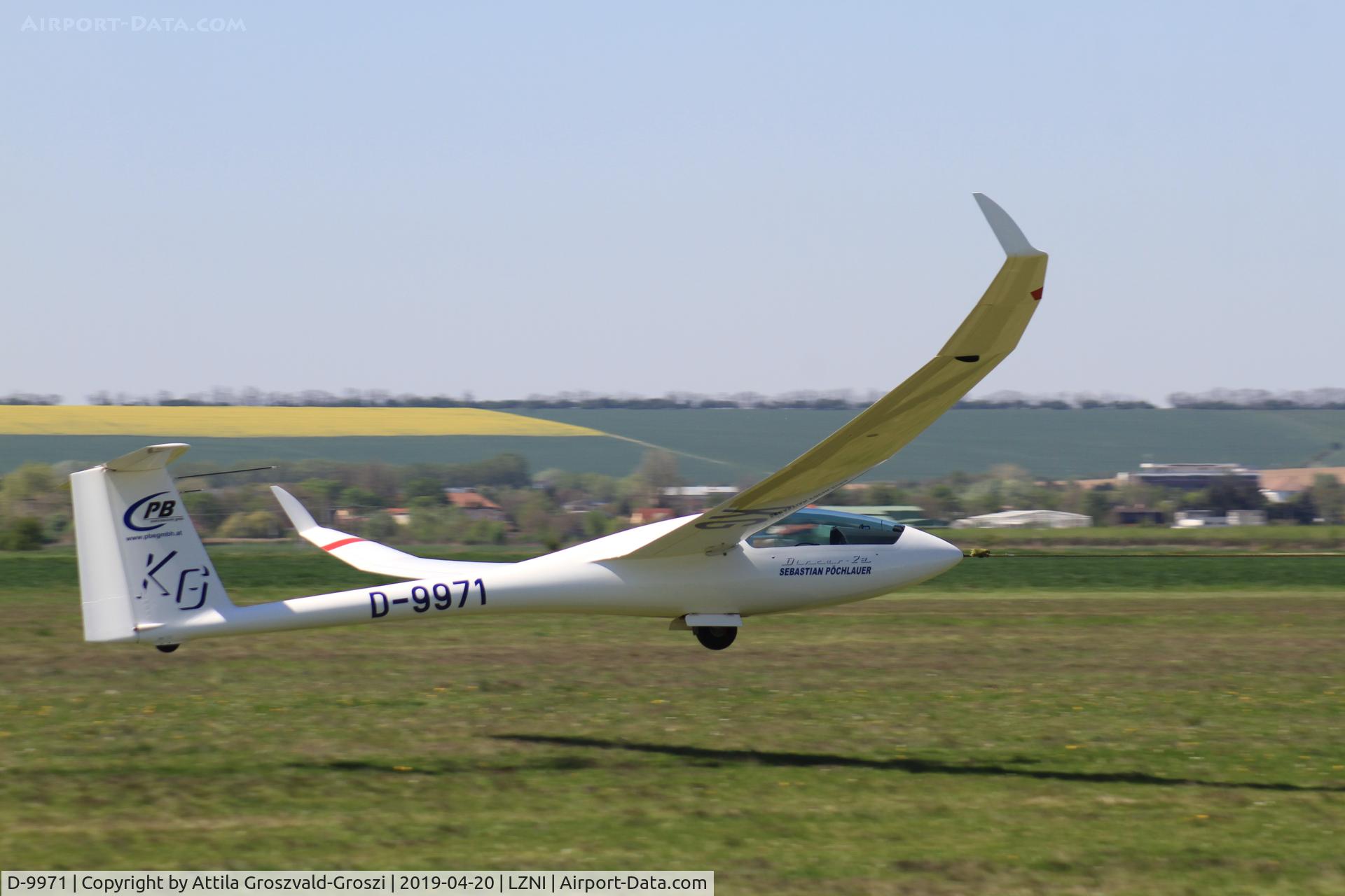 D-9971, 2005 Schempp-Hirth Discus 2a C/N 231, LZNI - Nitra Airport, Slovakia - Pribina Cup 2019