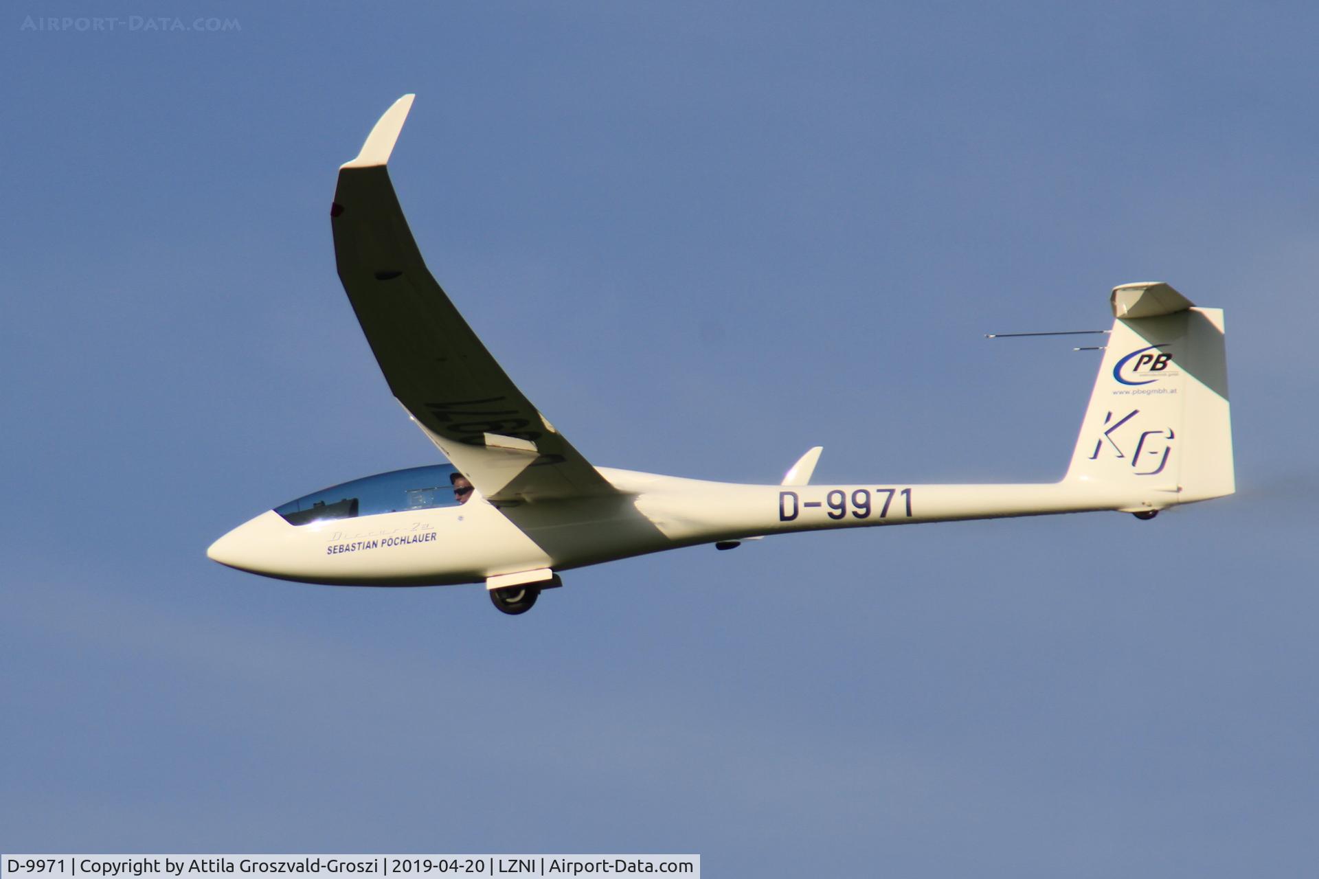D-9971, 2005 Schempp-Hirth Discus 2a C/N 231, LZNI - Nitra Airport, Slovakia - Pribina Cup 2019