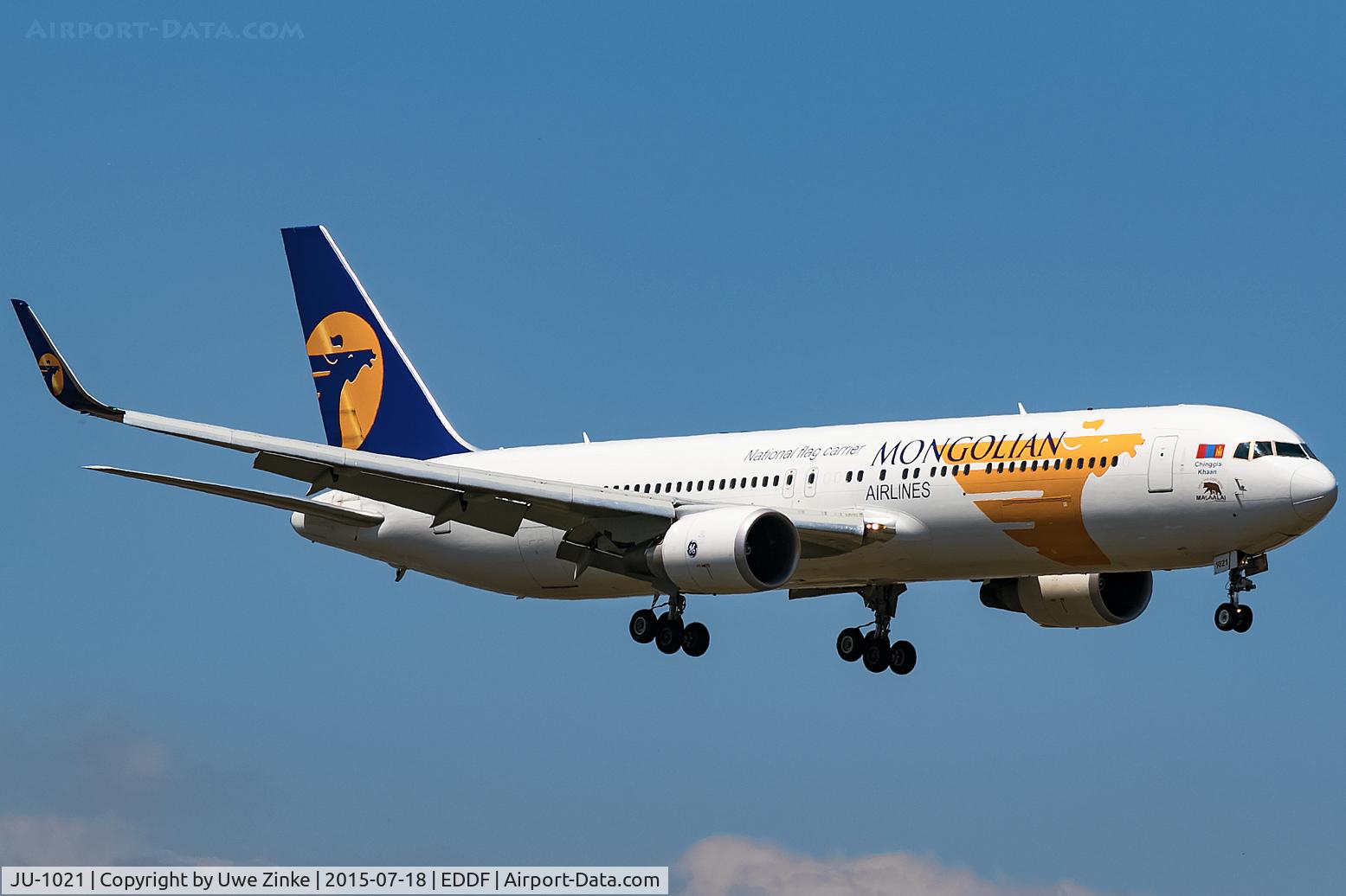 JU-1021, 2013 Boeing 767-34G/ER C/N 41519, new runway frankfurt