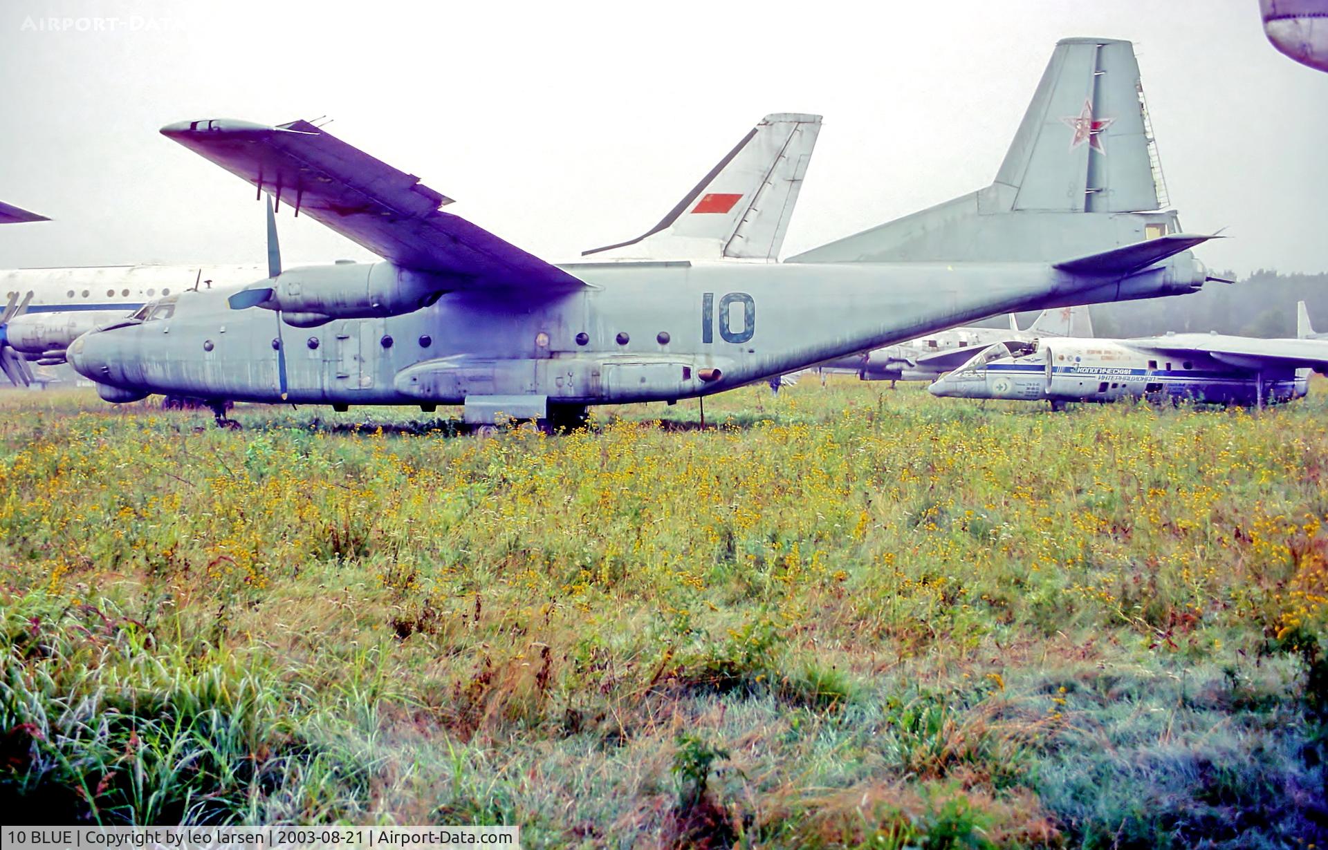 10 BLUE, 1959 Antonov An-8 C/N 9 34 05 04, Monino Air Museum 21.8.2003