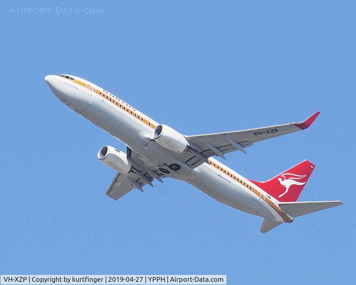 VH-XZP, 2014 Boeing 737-838 C/N 44577, Boeing 737-838. Qantas VH-XZP. Departed runway 03, YPPH 27/04/19.