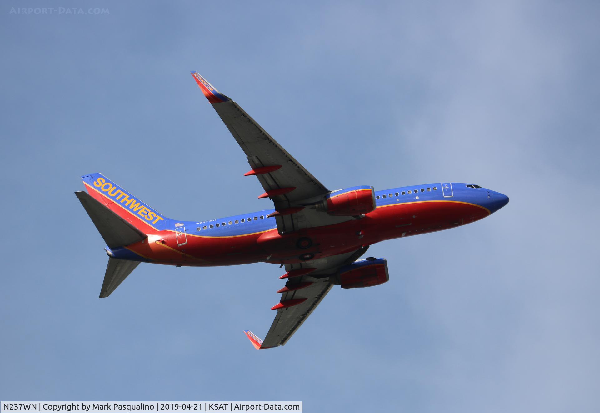 N237WN, 2006 Boeing 737-7H4 C/N 34632, Boeing 737-7H4