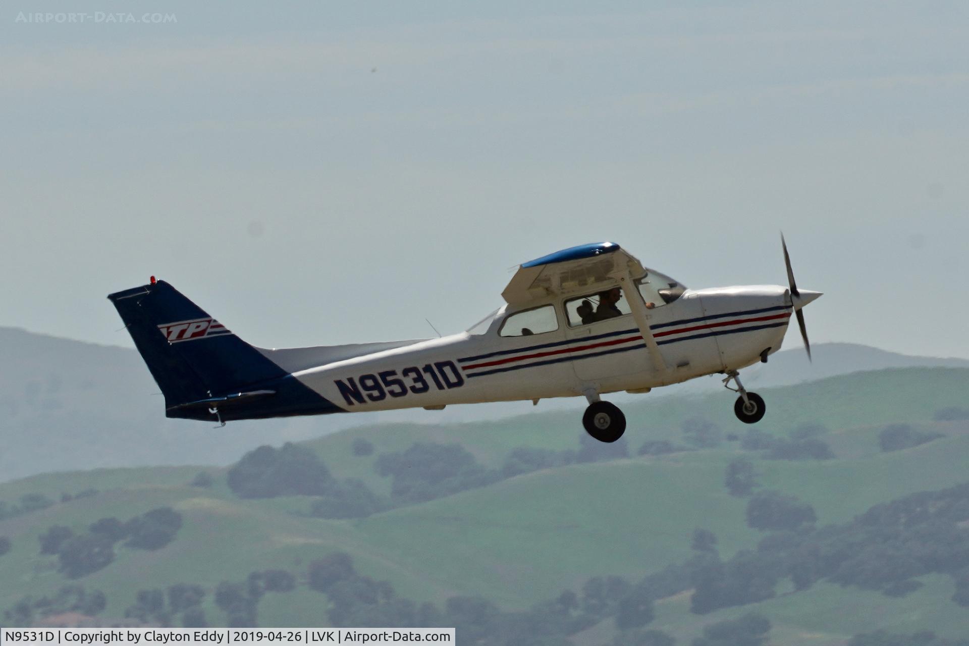 N9531D, 1999 Cessna 172R C/N 17280473, Livermore Airport California 2019.