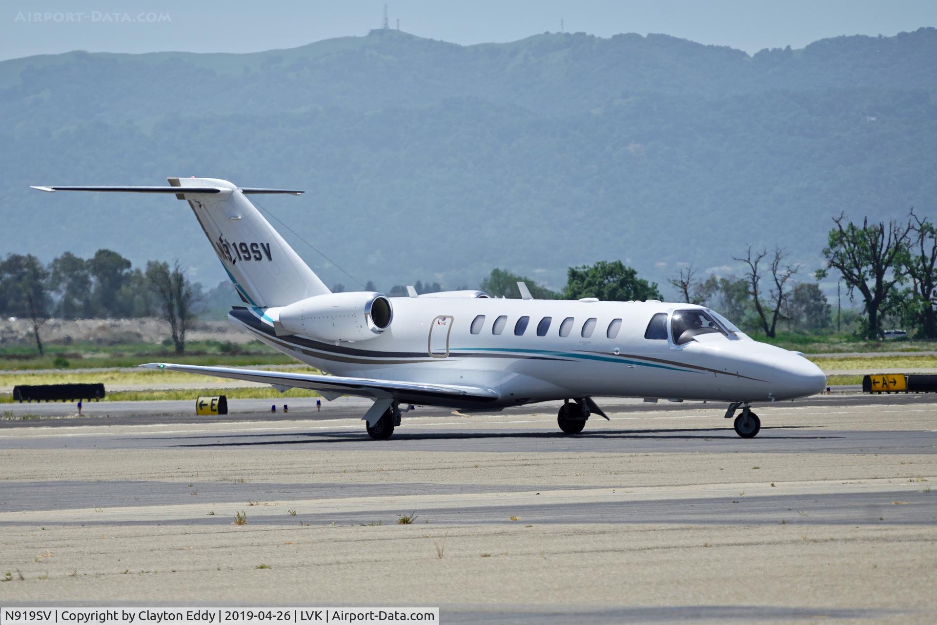 N919SV, 2012 Cessna 525B Citation C/N 525B0384, Livermore Airport California 2019.