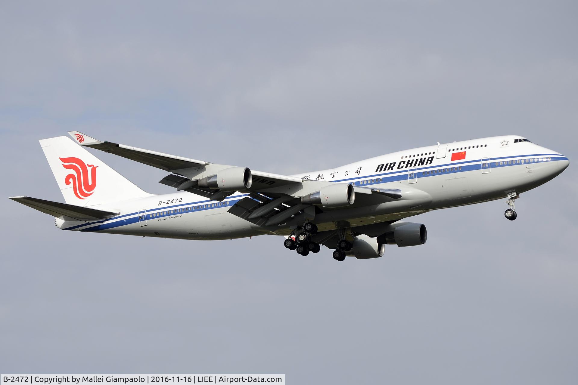 B-2472, 2000 Boeing 747-4J6 C/N 30158, B-2472