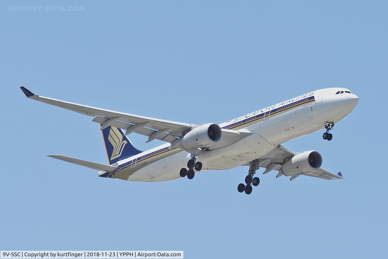 9V-SSC, 2014 Airbus A330-343 C/N 1544, Airbus A330-343 SIA 9V-SSC, final runway 21, YPPH 23/11/18.
