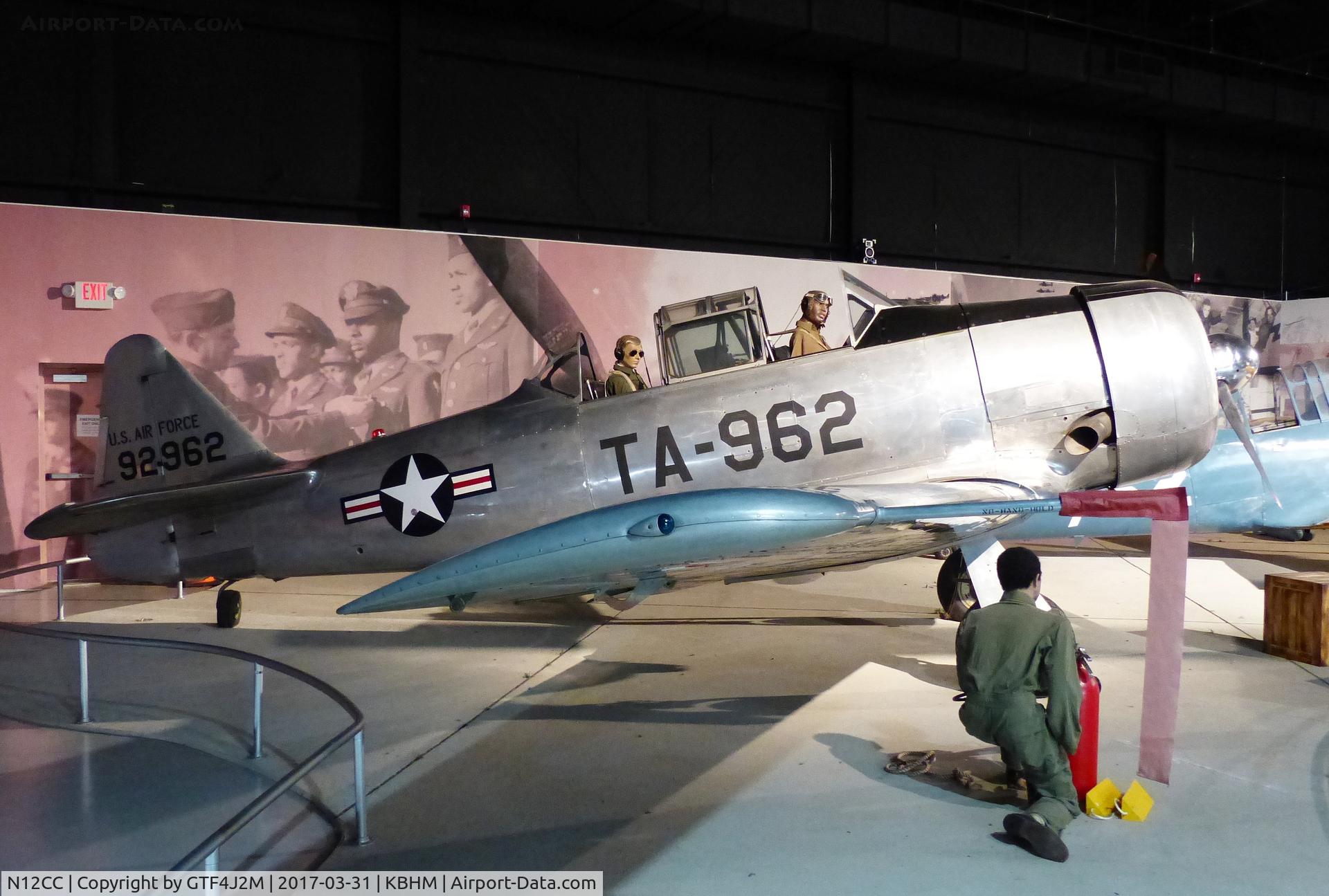 N12CC, 1950 North American T-6G Texan C/N 168-66, N12CC '92962 :TA-962'  at Southern Museum of Flight, Birmingham, AL 31.3.17
