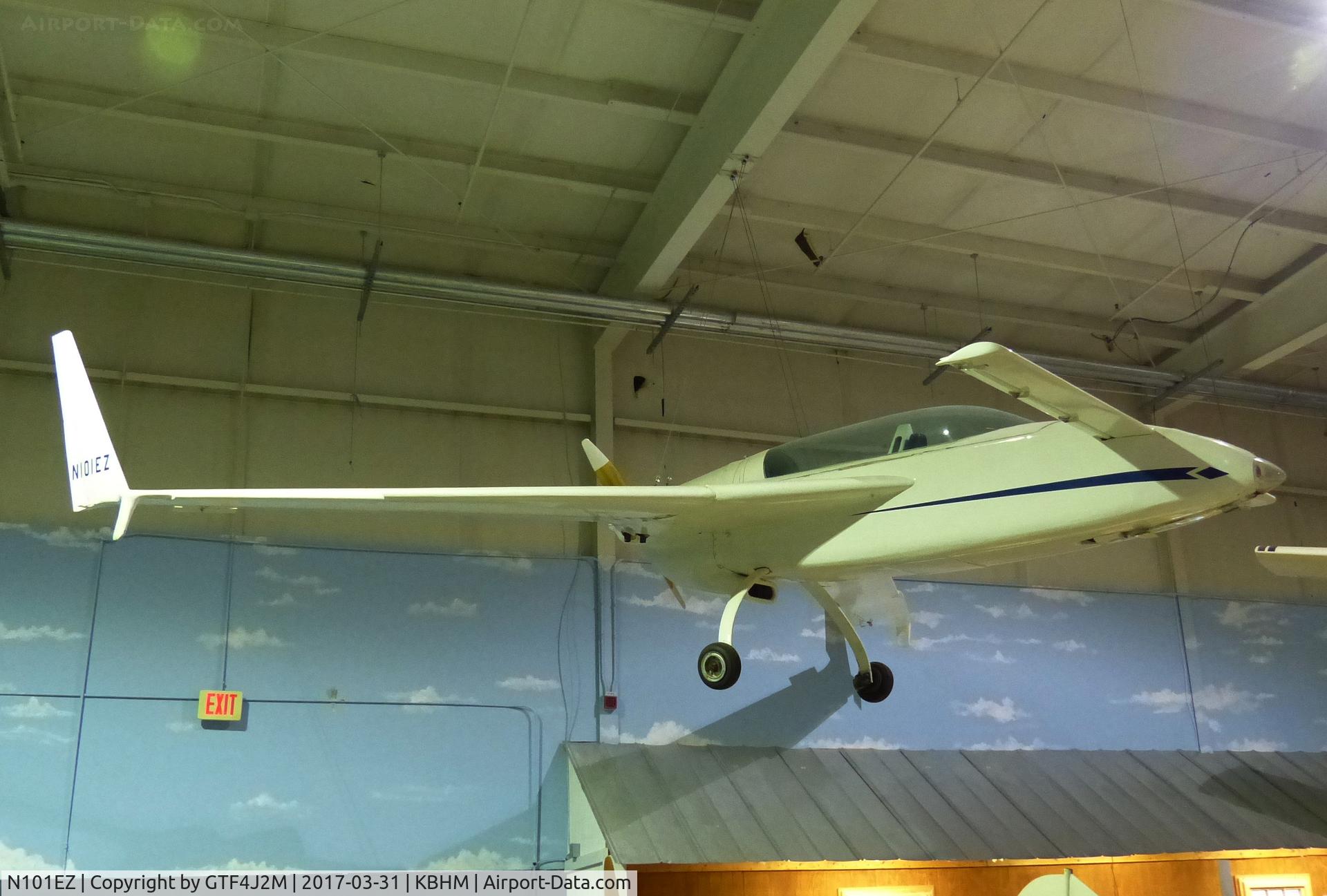N101EZ, 1978 Rutan VariEze C/N 1182, N101EZ  at Southern Museum of Flight, Birmingham, AL 31.3.17