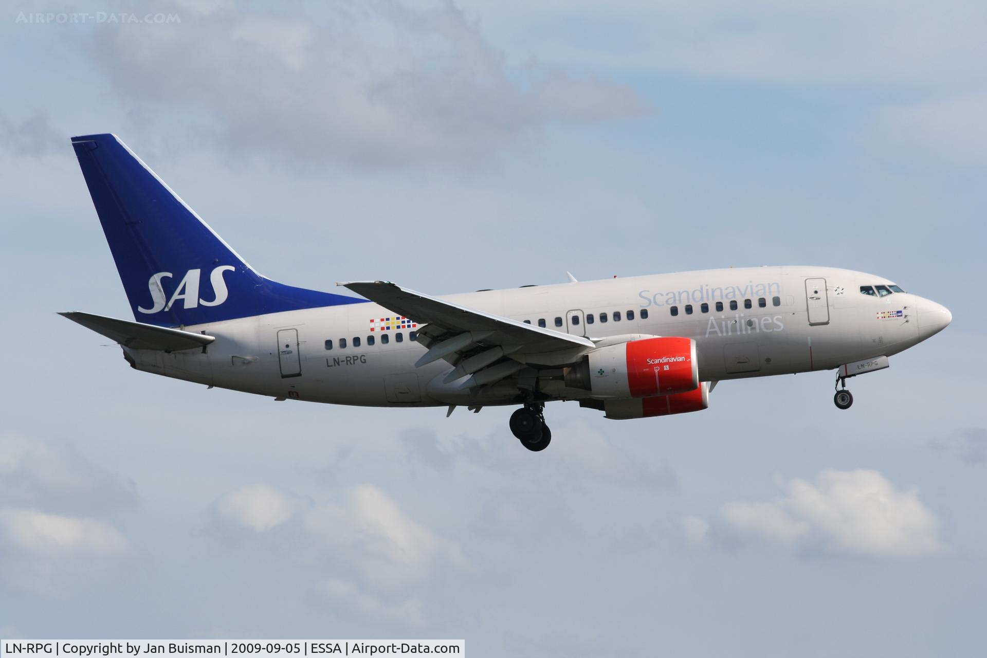 LN-RPG, 1999 Boeing 737-683 C/N 28310, SAS