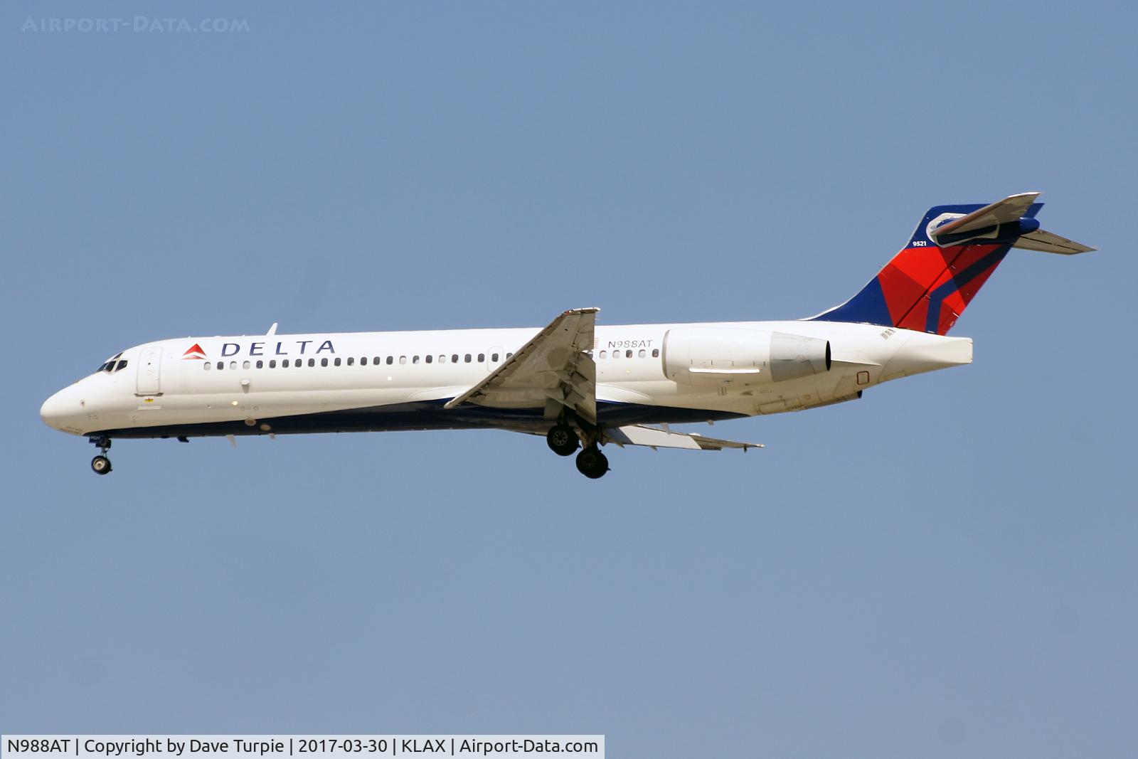 N988AT, 2001 Boeing 717-200 C/N 55068, No comment.