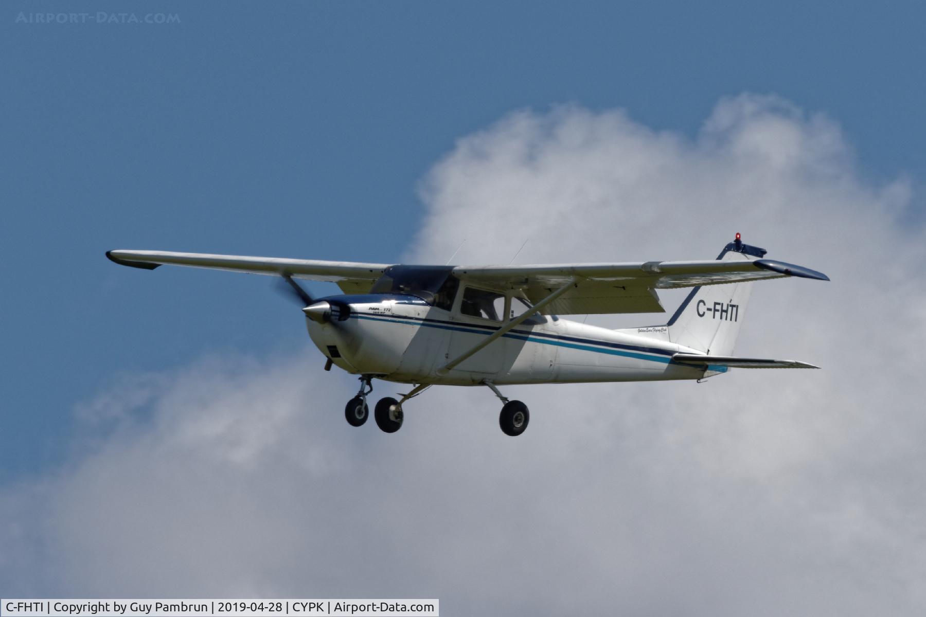 C-FHTI, 1964 Cessna 172E C/N 17250921, Landing