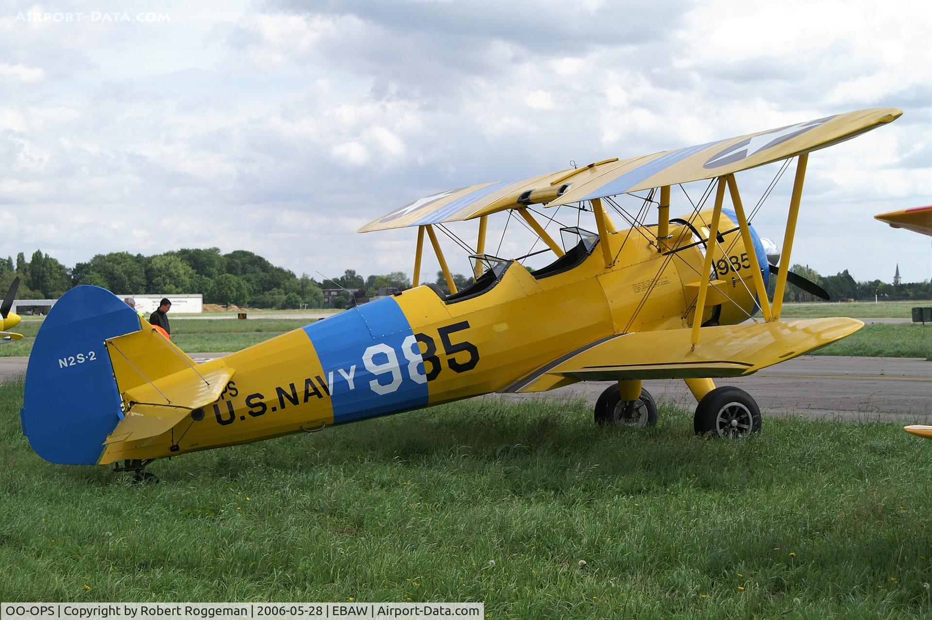 OO-OPS, 1943 Boeing E75 C/N 75-5093, STAMPE FLY IN.985 U.S.NAVY.