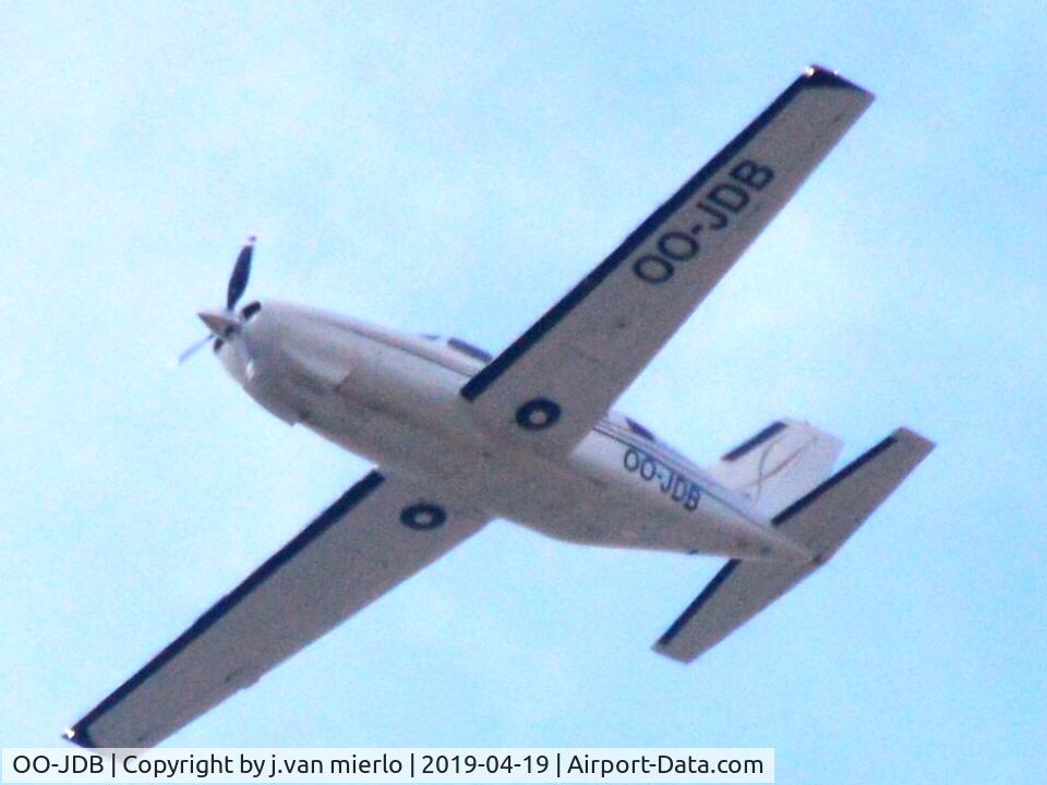 OO-JDB, 2009 Piper PA-46R-350T Malibu Matrix C/N 4692123, Over Ghent, Belgium