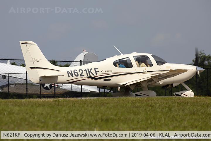N621KF, Cirrus SR22 C/N 0736, Cirrus SR22  C/N 736, N621KF