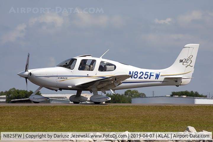 N825FW, 2005 Cirrus SR22 C/N 1368, Cirrus SR22  C/N 1368, N825FW