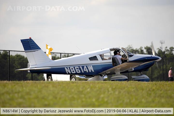 N8614W, 1963 Piper PA-28-235 C/N 28-10056, Piper PA-28-235 Pathfinder  C/N 28-10056 , N8614W