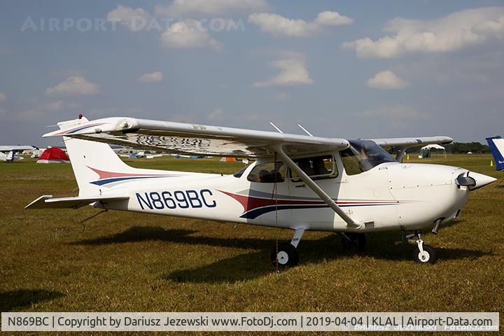 N869BC, 2004 Cessna 172S C/N 172S9738, Cessna 172S Skyhawk  C/N 172S9738, N869BC