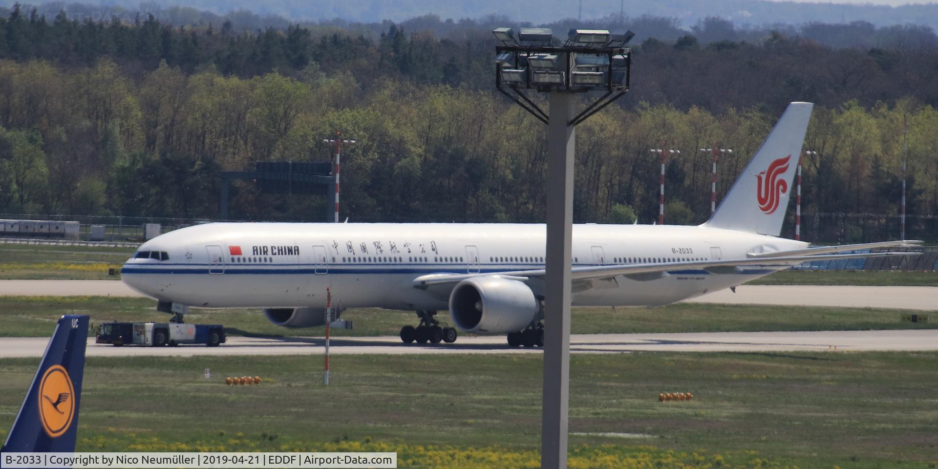 B-2033, 2012 Boeing 777-39L/ER C/N 38673, Boing 777 of Air China at EDDF.