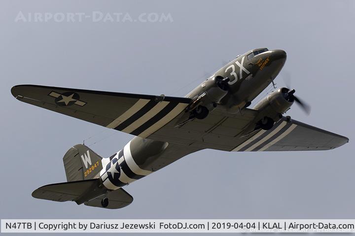 N122DM, 1979 Piper PA-32RT-300T Turbo Lance II C/N 32R-7987093, Douglas DC-3C  C/N 12693, N47TB
