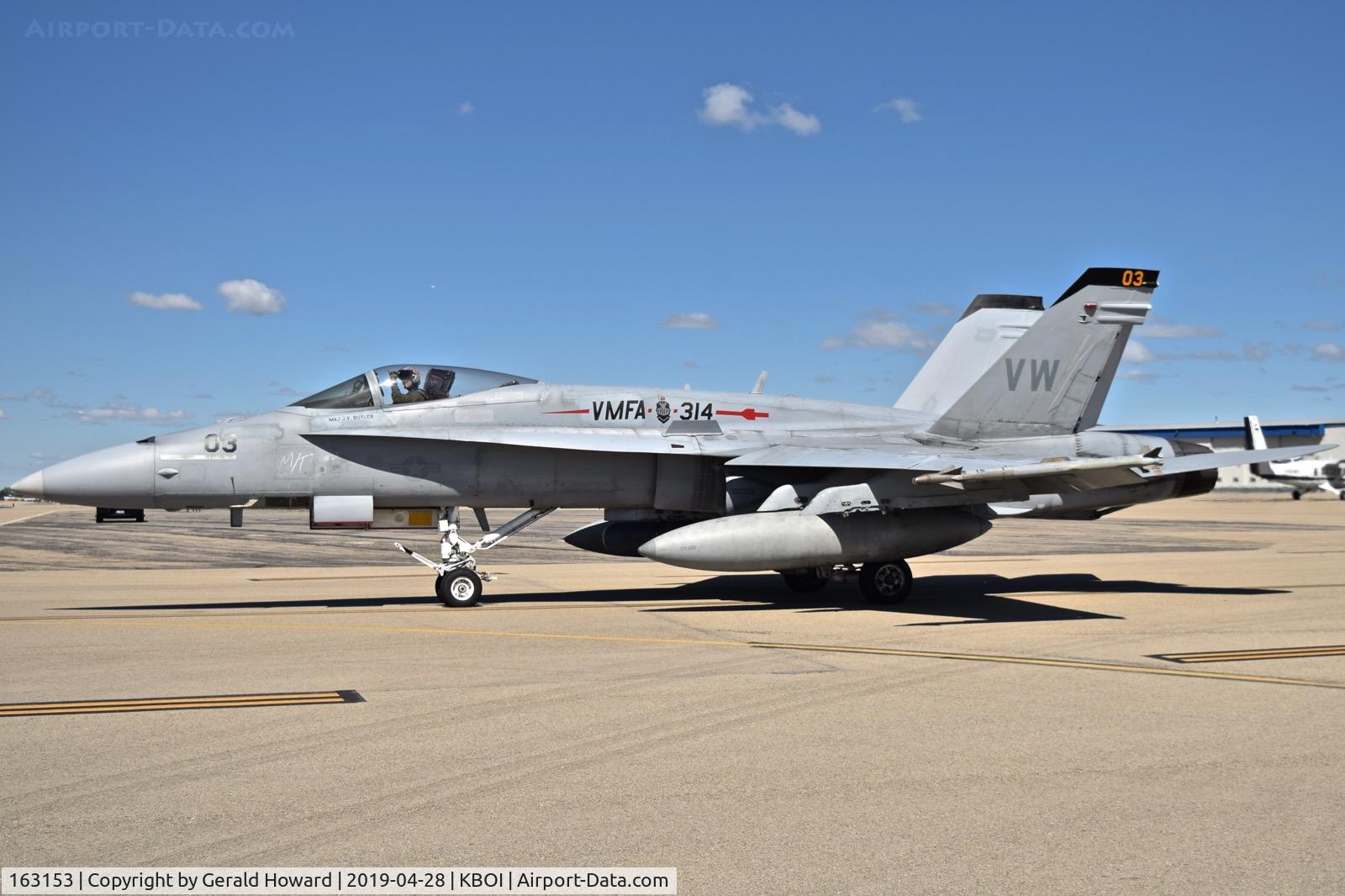 163153, McDonnell Douglas F/A-18A Hornet C/N 578/A485, Taxiing to Alpha.  VMFA-314 