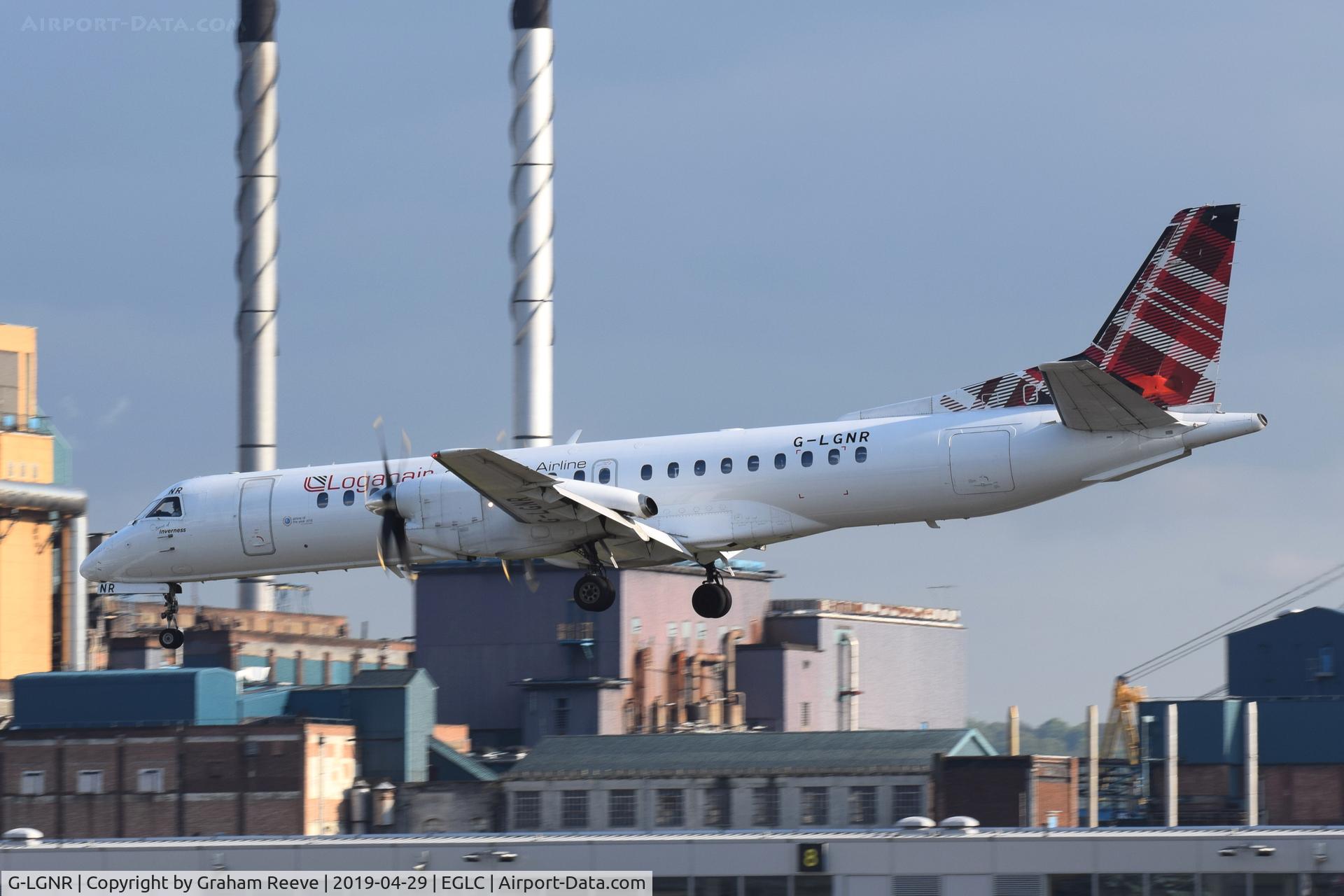 G-LGNR, 1993 Saab 2000 C/N 2000-004, Landing at London City.