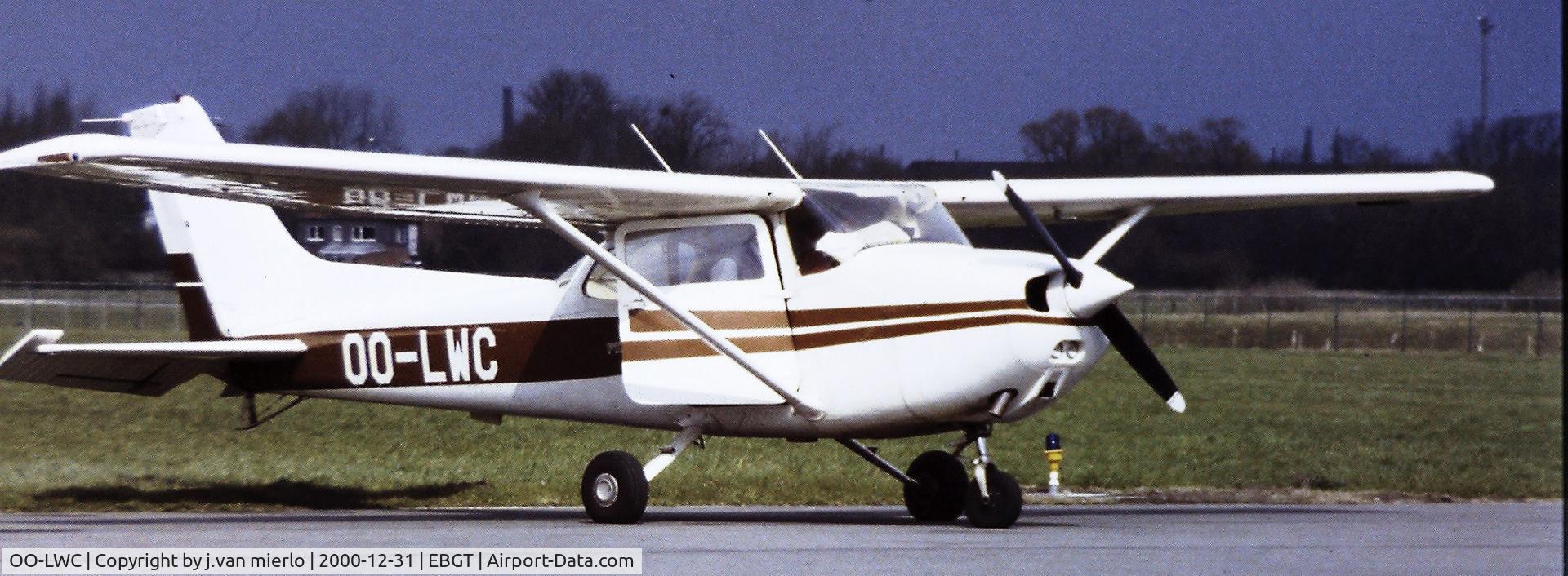 OO-LWC, 1976 Reims F172N Skyhawk C/N 1528, Ghent, Belgium