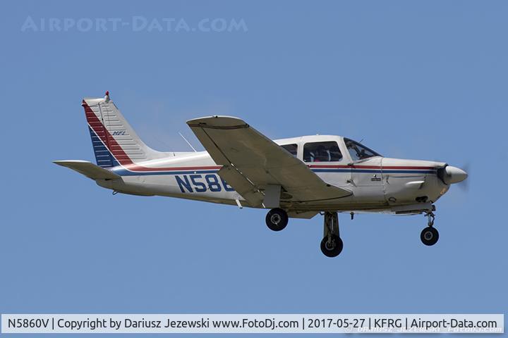 N5860V, 1977 Piper PA-28R-201 Cherokee Arrow III C/N 28R-7737072, Piper PA-28R-201 Cherokee Arrow III  C/N 28R-7737072, N5860V