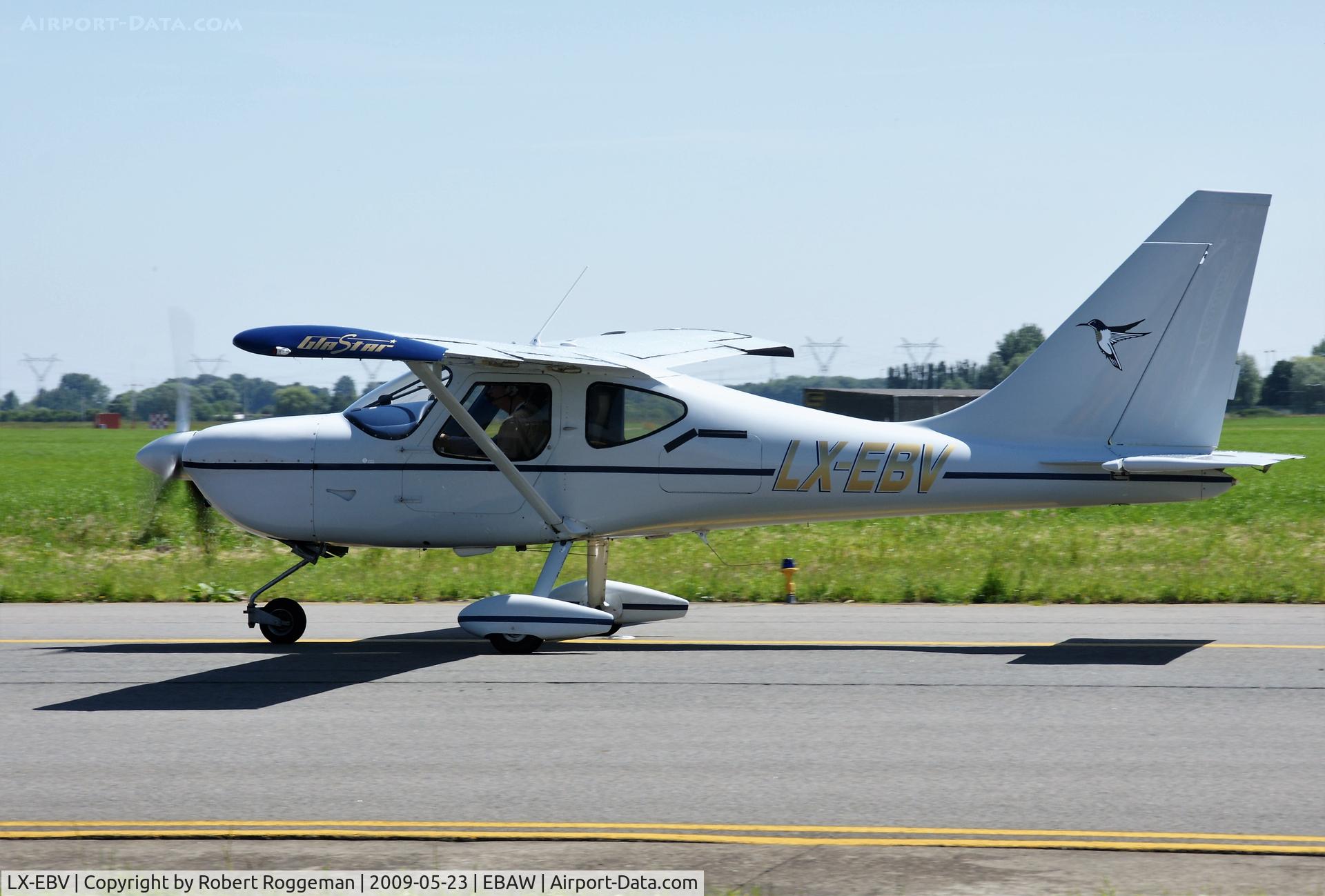 LX-EBV, Stoddard-Hamilton GlaStar GS-1 C/N 5628, STAMPE FLY IN.
VISITOR EBAW.