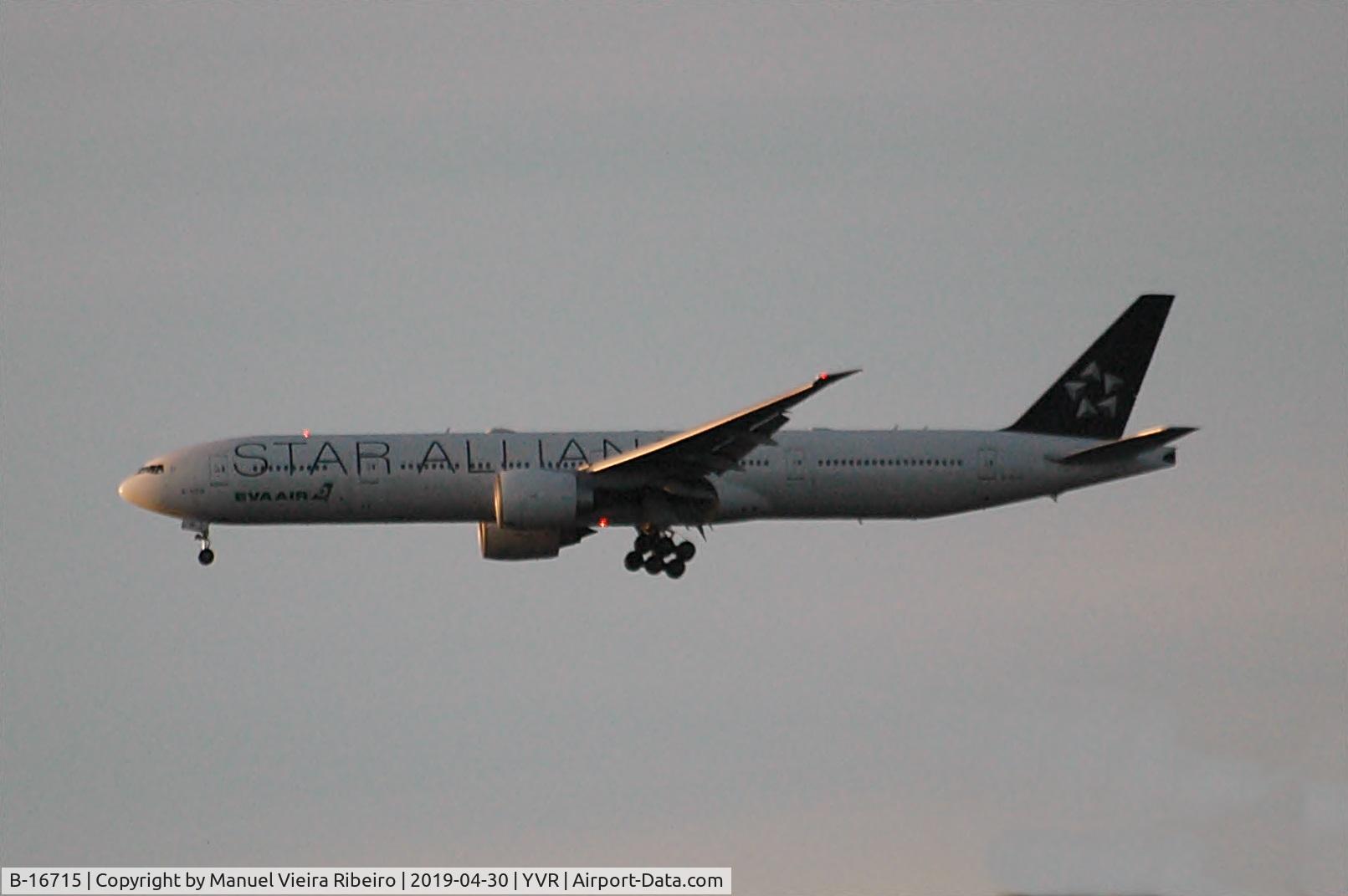 B-16715, 2009 Boeing 777-35E/ER C/N 33757, BR10 arrival in Vancouver