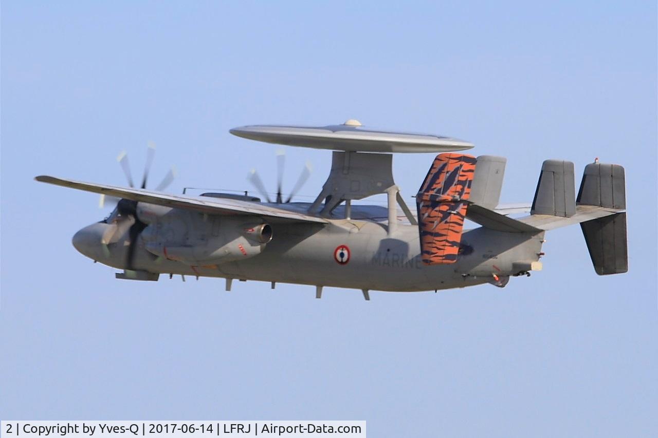 2, Grumman E-2C Hawkeye 2000 (G-123) C/N FR-2, Grumman E-2C Hawkeye, Take off rwy 26, Landivisiau Naval Air Base (LFRJ) Tiger Meet 2017