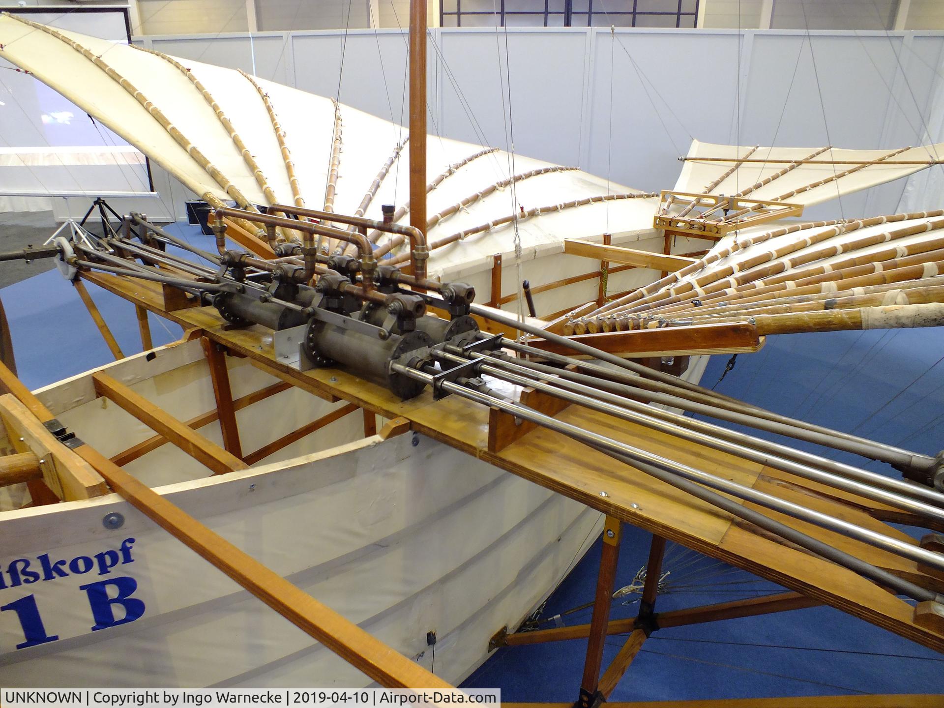 UNKNOWN, 1997 Bruder, Fritz Gustav Weißkopf replica 1901 C/N 01, Gustav Weißkopf 1901 replica No 21B (Fritz Bruder) - actually flown in 1997 for 3000 feet at 16 feet above ground -  at the AERO 2019, Friedrichshafen
