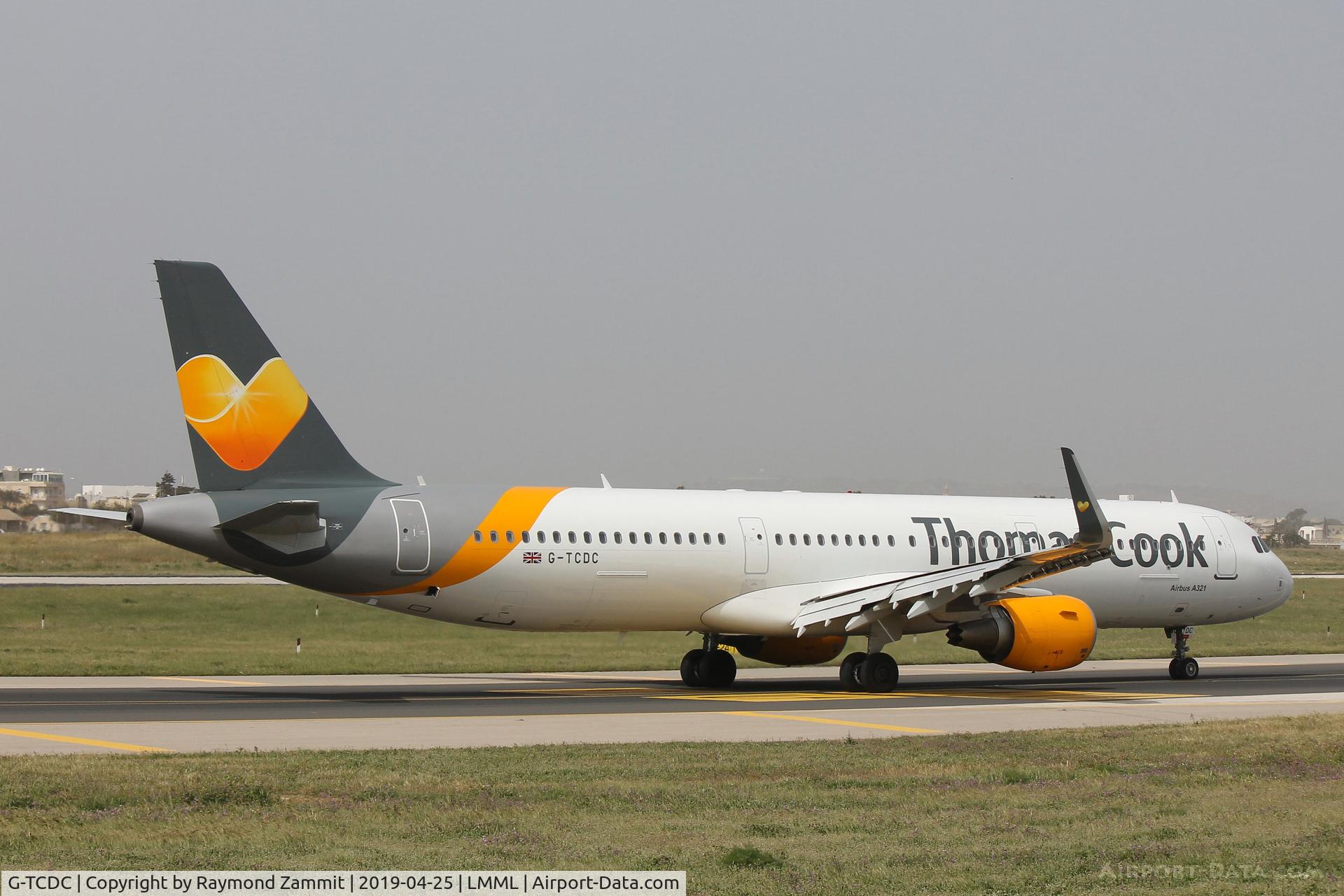 G-TCDC, 2013 Airbus A321-211 C/N 5872, A321 G-TCDC Thomas Cook Airways