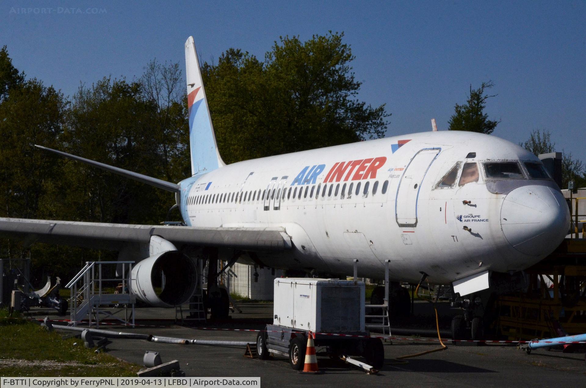 F-BTTI, 1975 Dassault Mercure 100 C/N 9, Mercure used by Technical University in BOD