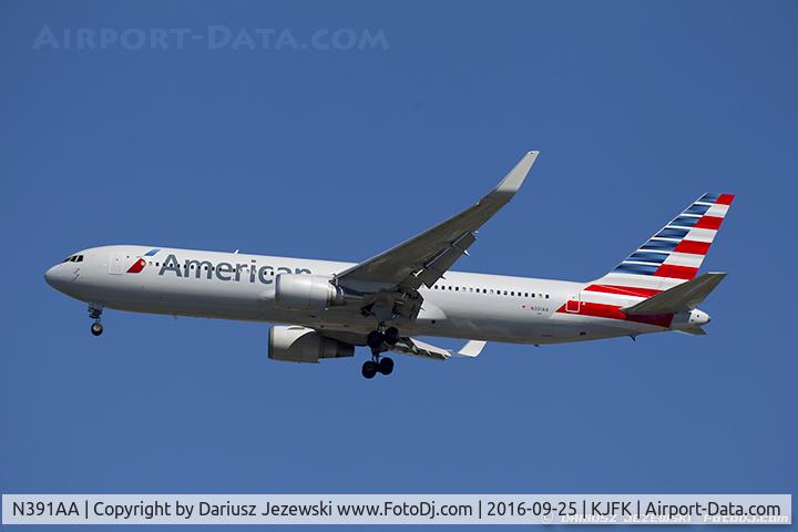 N391AA, 1995 Boeing 767-323 C/N 27451, Boeing 767-323/ER - American Airlines  C/N 27451, N391AA