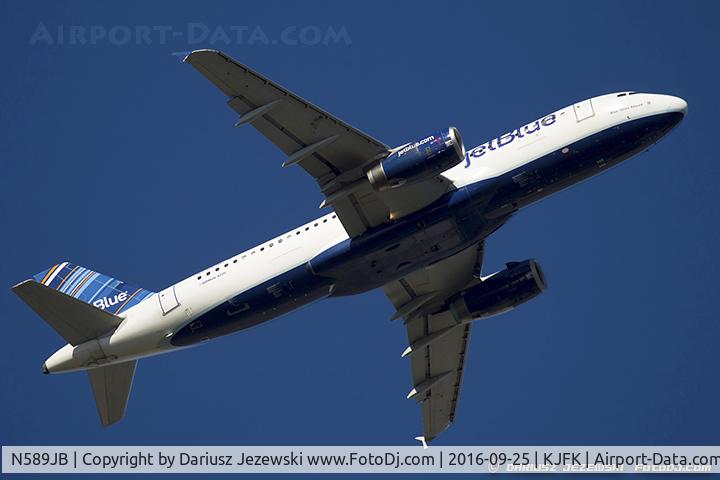 N589JB, 2004 Airbus A320-232 C/N 2215, Airbus A320-232 