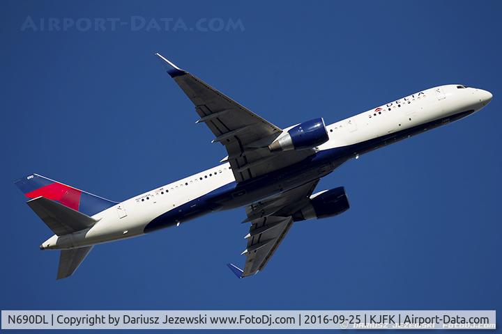 N690DL, 1998 Boeing 757-232 C/N 27585, Boeing 757-232 - Delta Air Lines  C/N 27585, N690DL